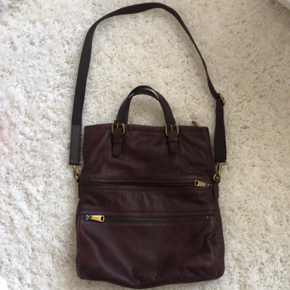 Womens beautiful soft leather Fossil Bag